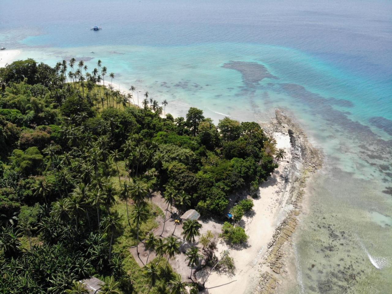 爱妮岛 Isla - The Island Experience酒店 外观 照片